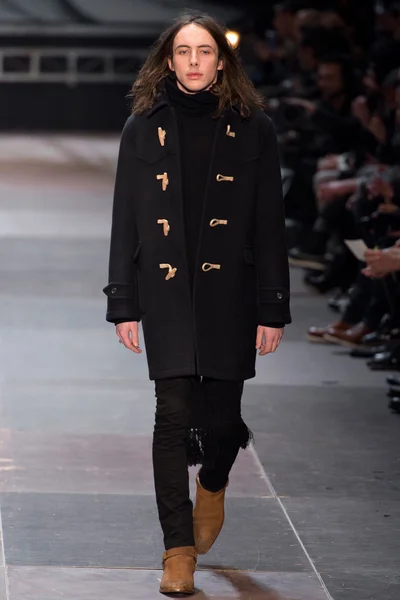 Look 14